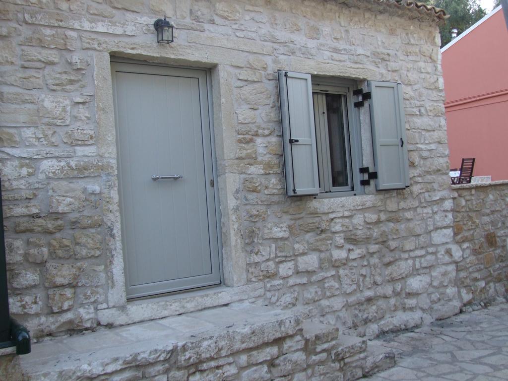 Lovely Lákka Exterior foto